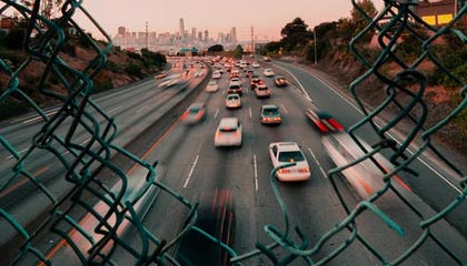 开云-SHR血洗MAD，Chovy惊艳世界：LCK与LPL的荣耀之战