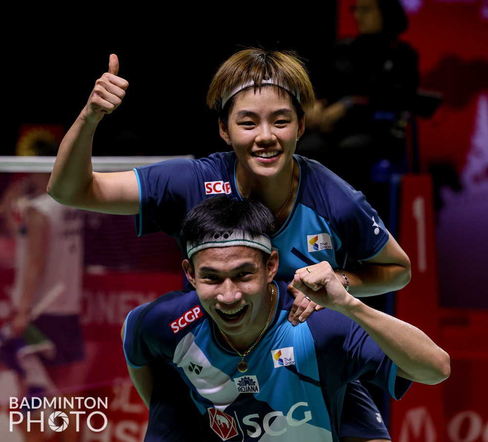 日本队完胜泰国队，安赛龙统治全场