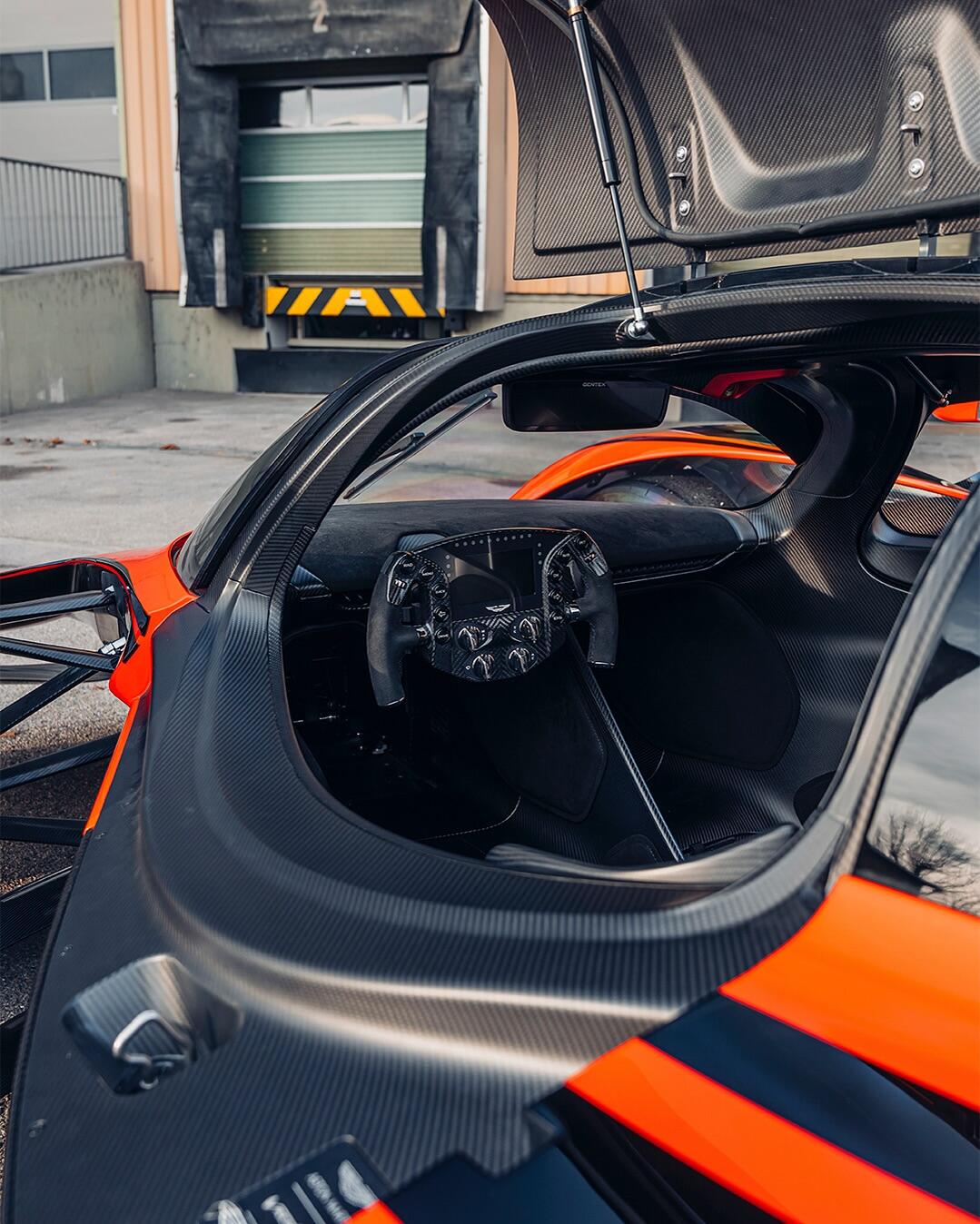 阿斯顿马丁逆转迈凯伦，诺里斯惊艳四座的简单介绍