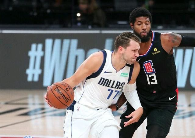 韩国队鏖战英格兰队，波尔统治全场